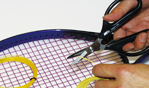 SS-370 Cutting Tennis Racket Cords